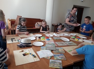 Wakacje z biblioteką_2